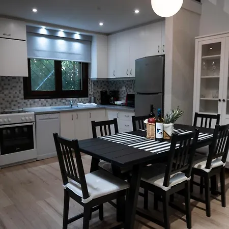 Agnes *